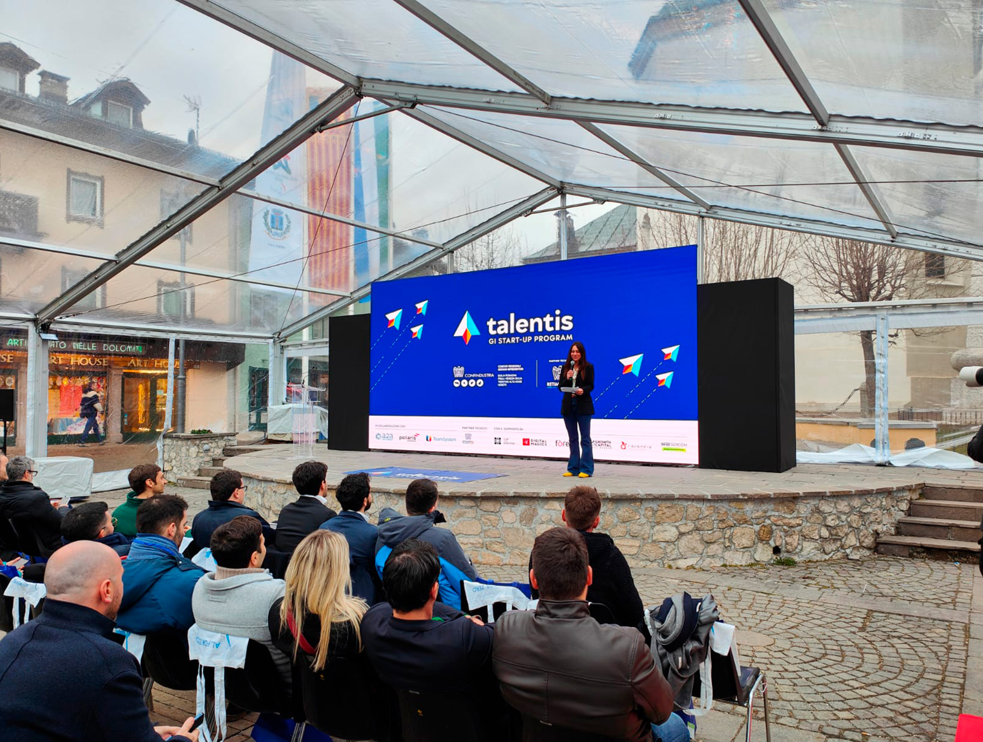 ledwall-suonoeimmagine3